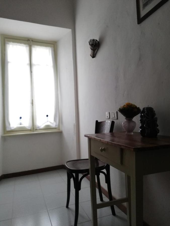 מלון Caglio Residenza Santa Valeria מראה חיצוני תמונה