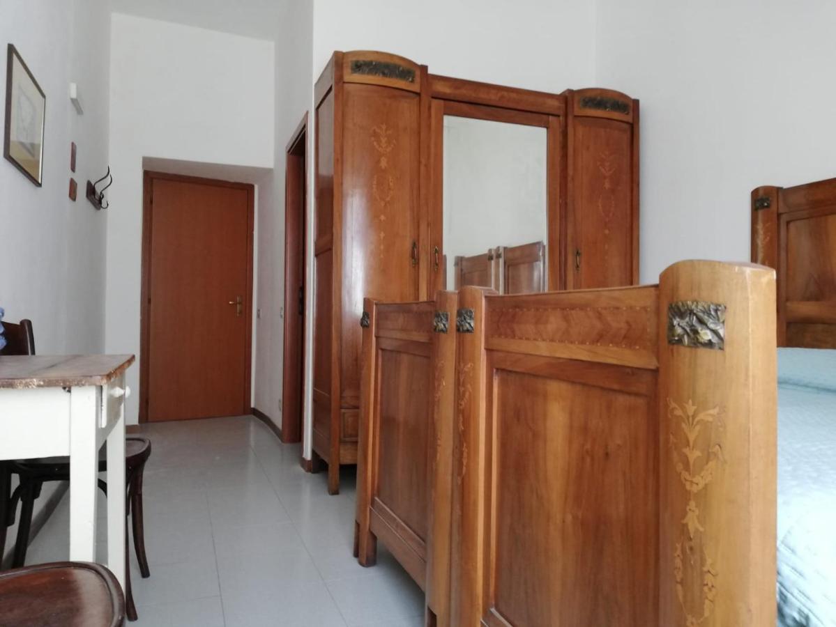מלון Caglio Residenza Santa Valeria מראה חיצוני תמונה